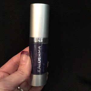 Kalderma Luminous Contouring serum